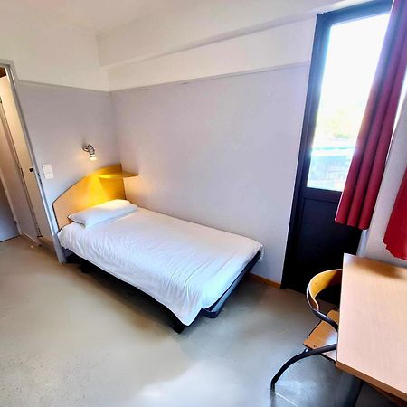 Cis De Champagne - Ethic Etapes Hotel แร็งส์ ภายนอก รูปภาพ