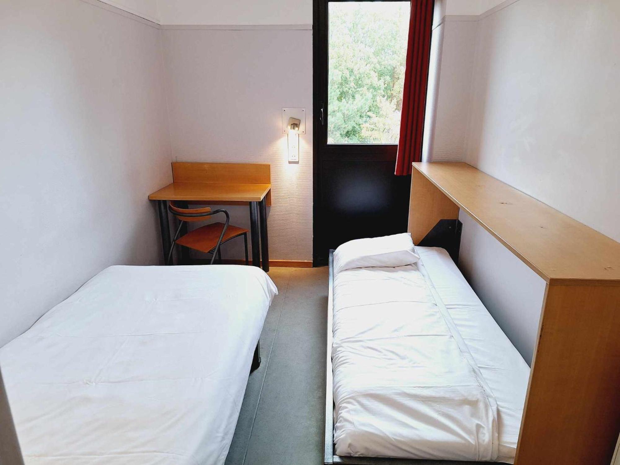 Cis De Champagne - Ethic Etapes Hotel แร็งส์ ภายนอก รูปภาพ