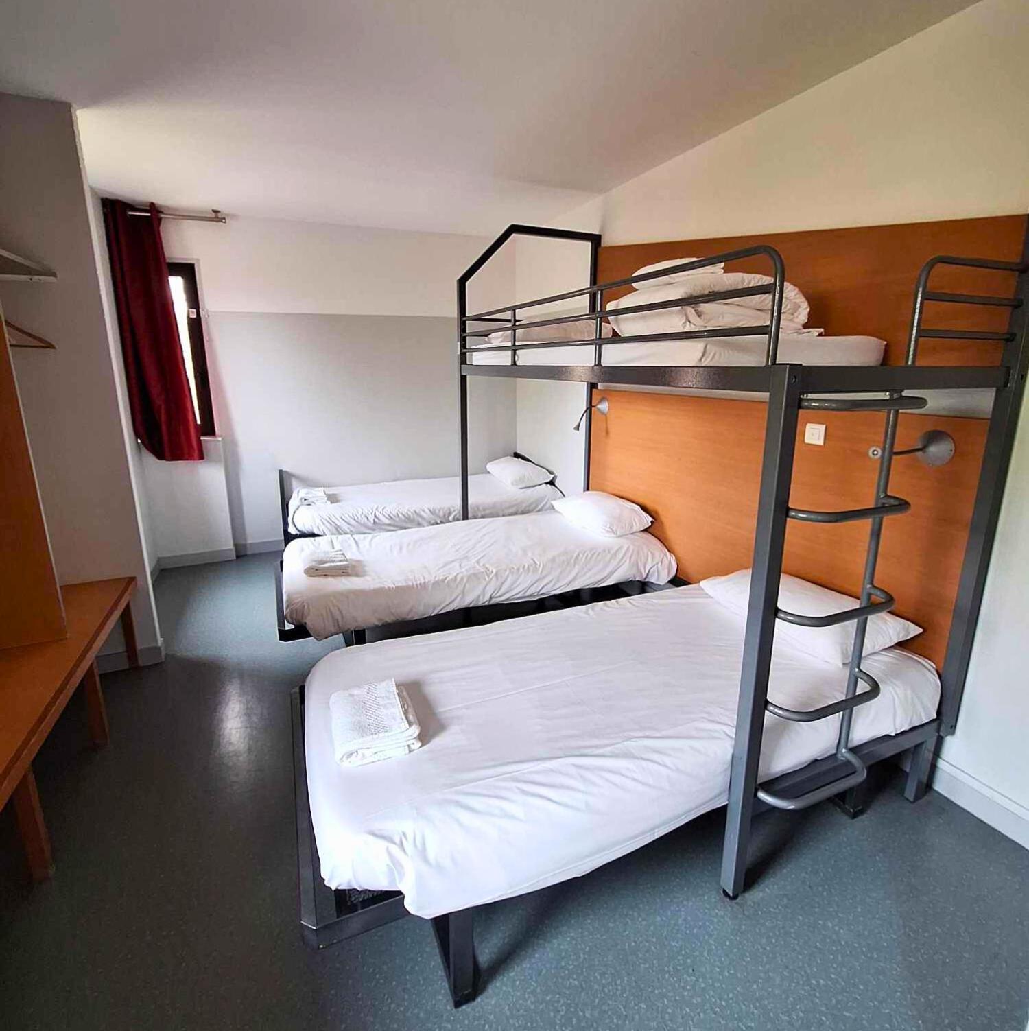 Cis De Champagne - Ethic Etapes Hotel แร็งส์ ภายนอก รูปภาพ