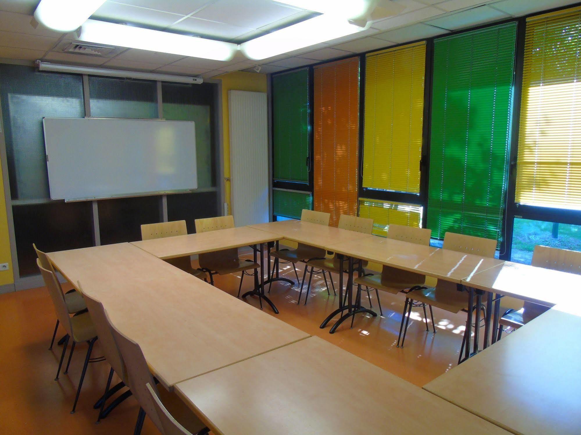 Cis De Champagne - Ethic Etapes Hotel แร็งส์ ภายนอก รูปภาพ
