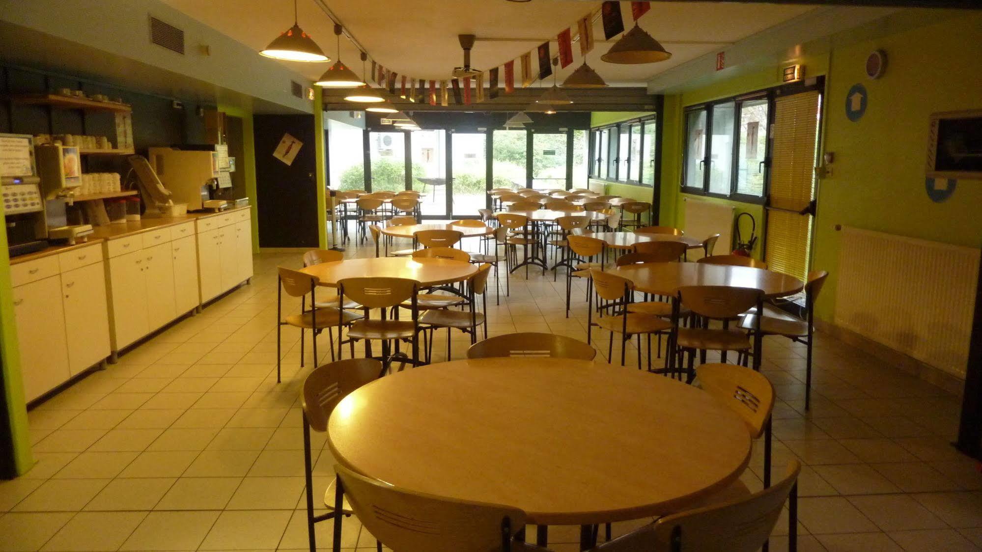 Cis De Champagne - Ethic Etapes Hotel แร็งส์ ภายนอก รูปภาพ