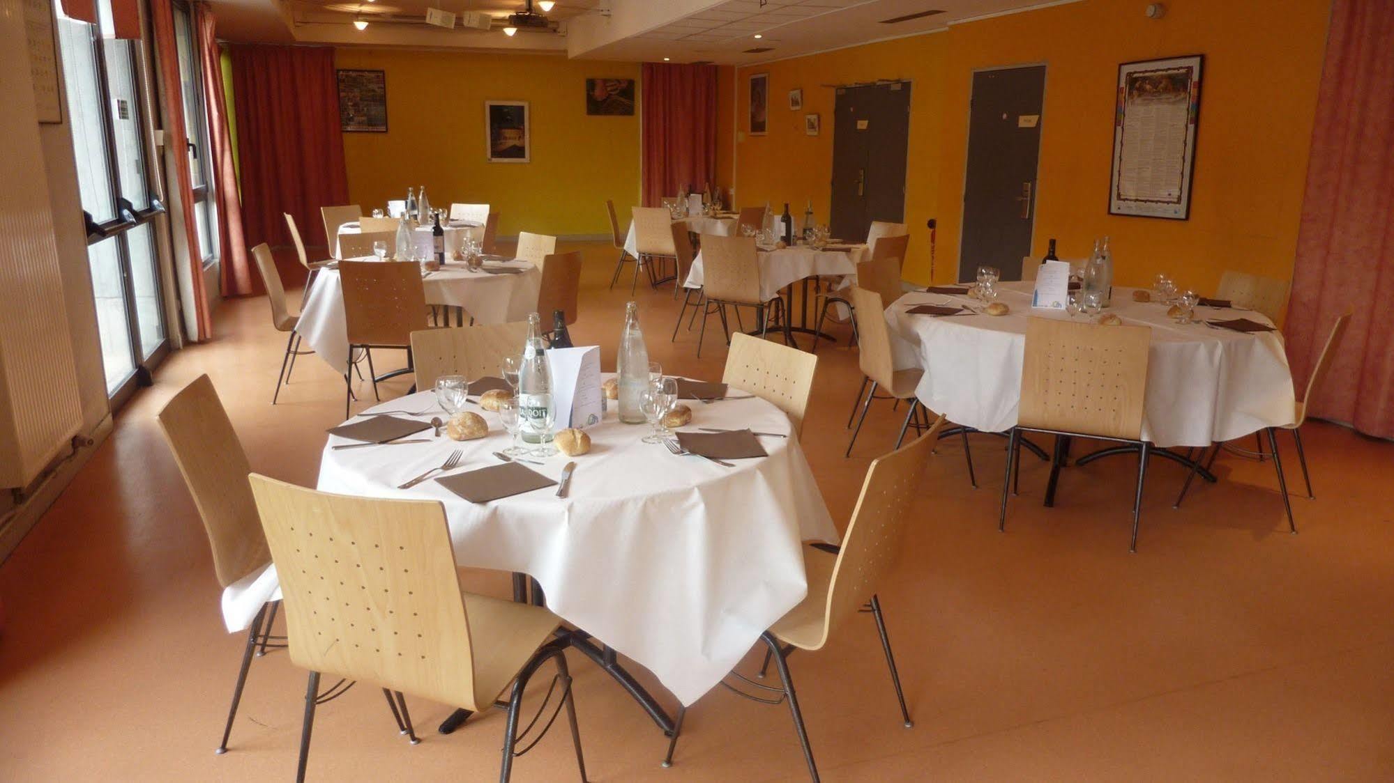 Cis De Champagne - Ethic Etapes Hotel แร็งส์ ภายนอก รูปภาพ